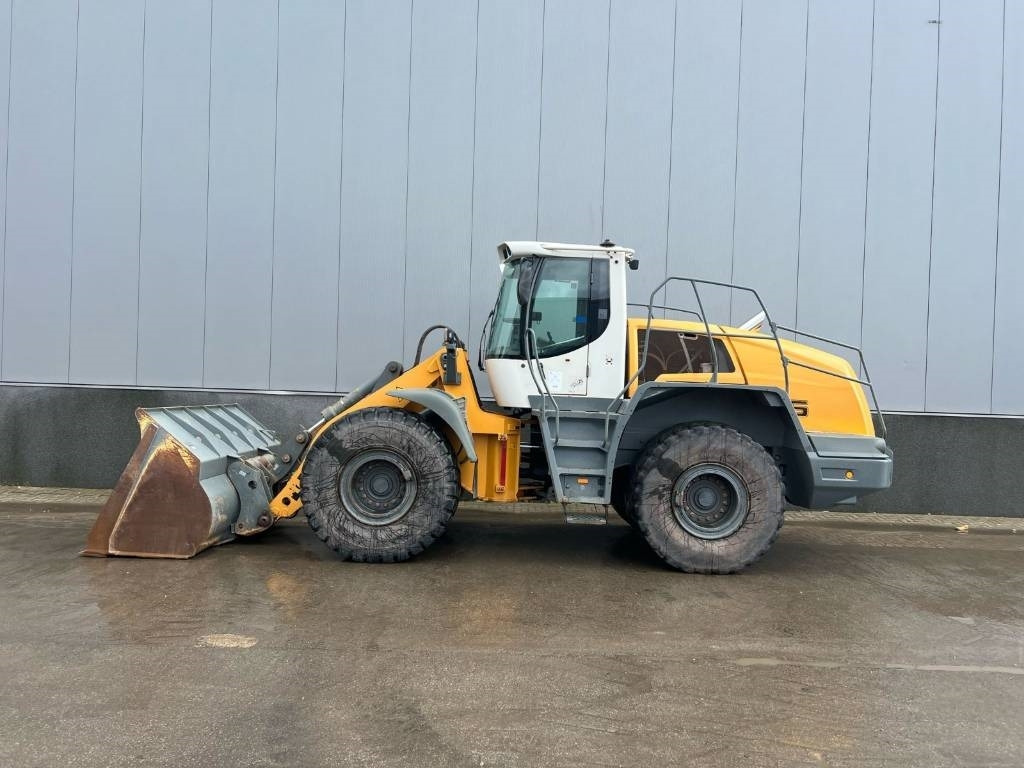 Liebherr L 550 (Comes with High-tip - Mit Hochkipper) - Kolový nakladač: obrázek 1 Liebherr L 550 (Comes with High-tip - Mit Hochkipper) - Kolový nakladač: obrázek 1