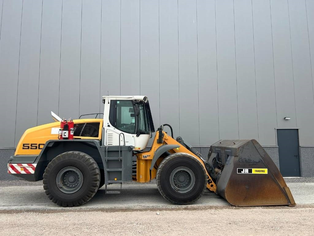 Liebherr L 550 (Comes with High-tip - Mit Hochkipper) - Kolový nakladač: obrázek 5 Liebherr L 550 (Comes with High-tip - Mit Hochkipper) - Kolový nakladač: obrázek 5
