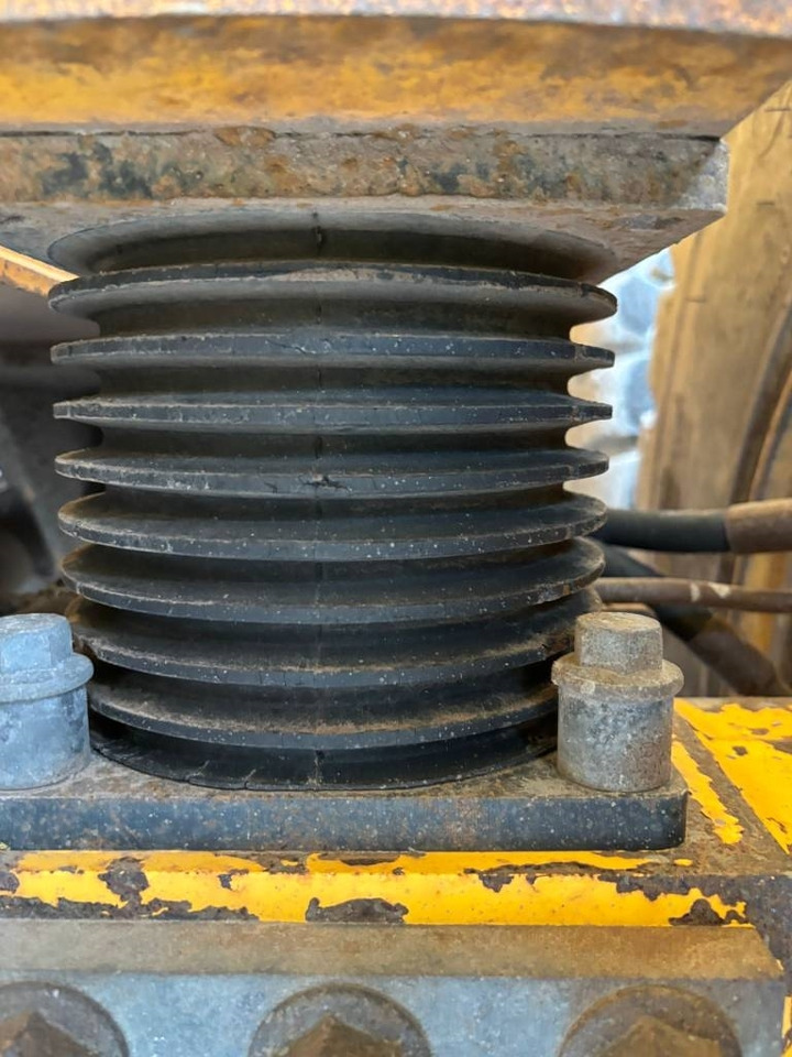 Kloubový sklápěč Volvo A 25 G: obrázek 23 Kloubový sklápěč Volvo A 25 G: obrázek 23