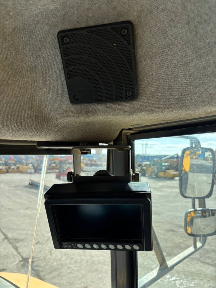 Volvo A 40 F leasing Volvo A 40 F: obrázek 14 Volvo A 40 F leasing Volvo A 40 F: obrázek 14