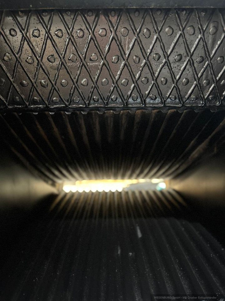 MB Crusher Brecherlöffel BF70.2 S4 komplett überholt - Lžíce: obrázek 3 MB Crusher Brecherlöffel BF70.2 S4 komplett überholt - Lžíce: obrázek 3