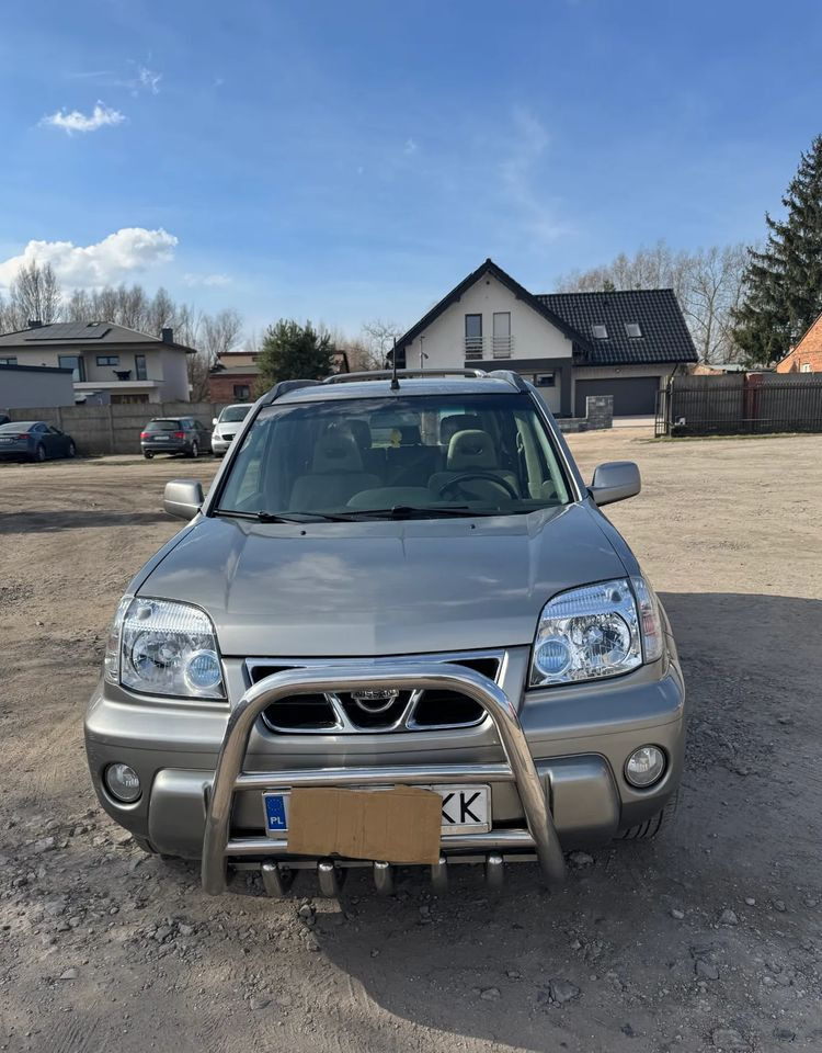 Nissan X-Trail 2.2 dCi 4x2 Comfort - SUV: obrázek 1 Nissan X-Trail 2.2 dCi 4x2 Comfort - SUV: obrázek 1
