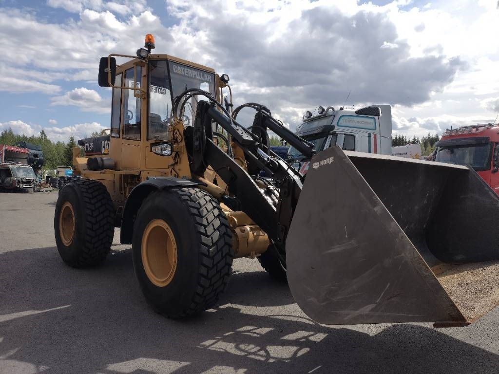 CAT IT18 F Hieno kone, pikakiinike,lisähydr. - Kolový nakladač: obrázek 3 CAT IT18 F Hieno kone, pikakiinike,lisähydr. - Kolový nakladač: obrázek 3