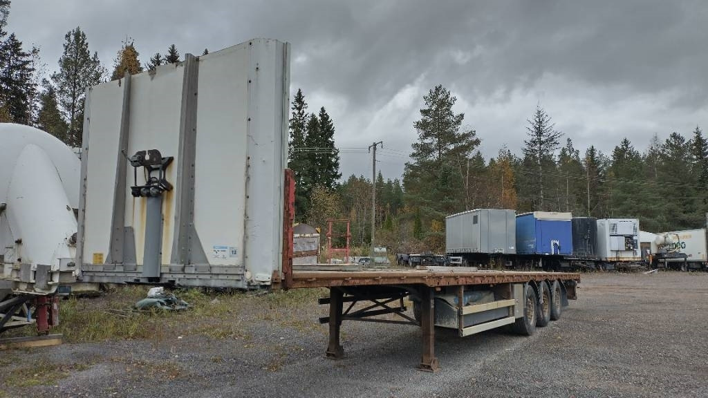 Fliegel 3 aks. Avopuolikas - Návěs valník/ Plato: obrázek 5 Fliegel 3 aks. Avopuolikas - Návěs valník/ Plato: obrázek 5