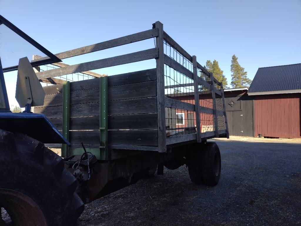 Klapikärry Kippivaunu - Zemědělský sklápěcí přívěs: obrázek 4 Klapikärry Kippivaunu - Zemědělský sklápěcí přívěs: obrázek 4