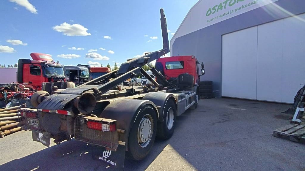 Renault Premium 380dxi 5,30m multilift koukkulaite - Hákový nosič kontejnerů: obrázek 4 Renault Premium 380dxi 5,30m multilift koukkulaite - Hákový nosič kontejnerů: obrázek 4