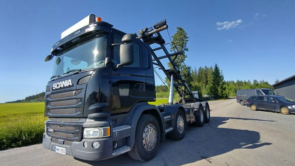 Scania R490 8x4 multilift vaijerilaite,napaperät - Ramenový nosič kontajnerov: obrázek 2 Scania R490 8x4 multilift vaijerilaite,napaperät - Ramenový nosič kontajnerov: obrázek 2