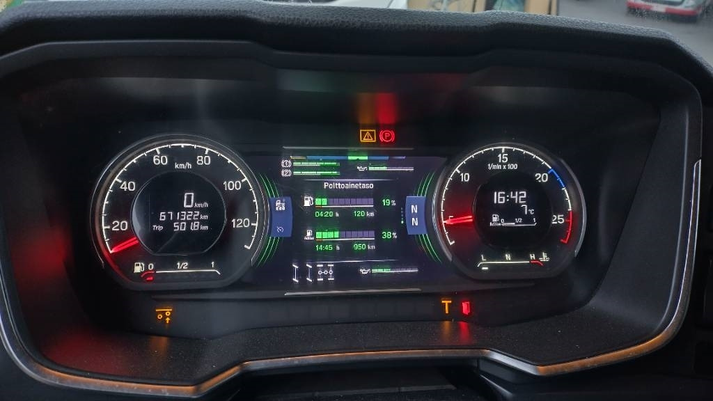 Scania XT650 8x4 puuvarustus,rautajouset - Lesovůz: obrázek 5 Scania XT650 8x4 puuvarustus,rautajouset - Lesovůz: obrázek 5