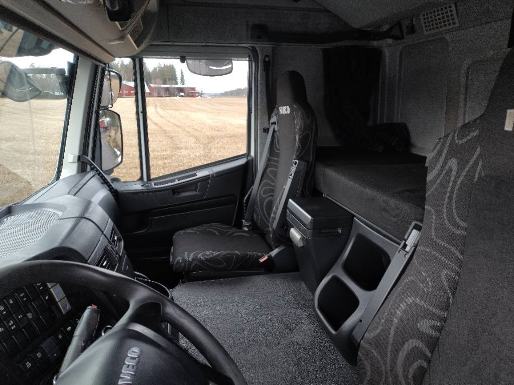 Tahač Iveco Stralis 450 väliteli EEV: obrázek 6