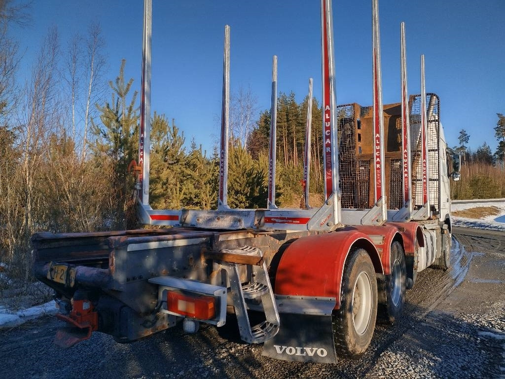 Volvo FH750 puuvarustus, napaperät,trippeli - Lesovůz: obrázek 4 Volvo FH750 puuvarustus, napaperät,trippeli - Lesovůz: obrázek 4