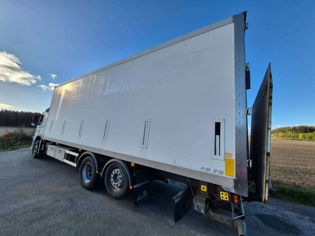 Volvo FM D11 450 6x2 umpikori+pl-nostin - Skříňový nákladní auto: obrázek 3 Volvo FM D11 450 6x2 umpikori+pl-nostin - Skříňový nákladní auto: obrázek 3