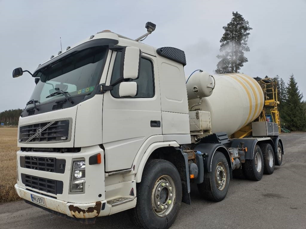 Volvo FM13 10*4 betoniauto,ränni - Autodomíchávač: obrázek 3 Volvo FM13 10*4 betoniauto,ränni - Autodomíchávač: obrázek 3