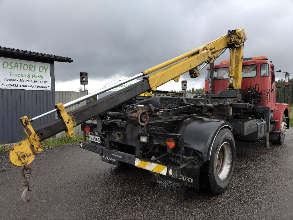 Volvo N7 Tico nosturi ja vl-laite,280tkm!! - Ramenový nosič kontajnerov: obrázek 5 Volvo N7 Tico nosturi ja vl-laite,280tkm!! - Ramenový nosič kontajnerov: obrázek 5