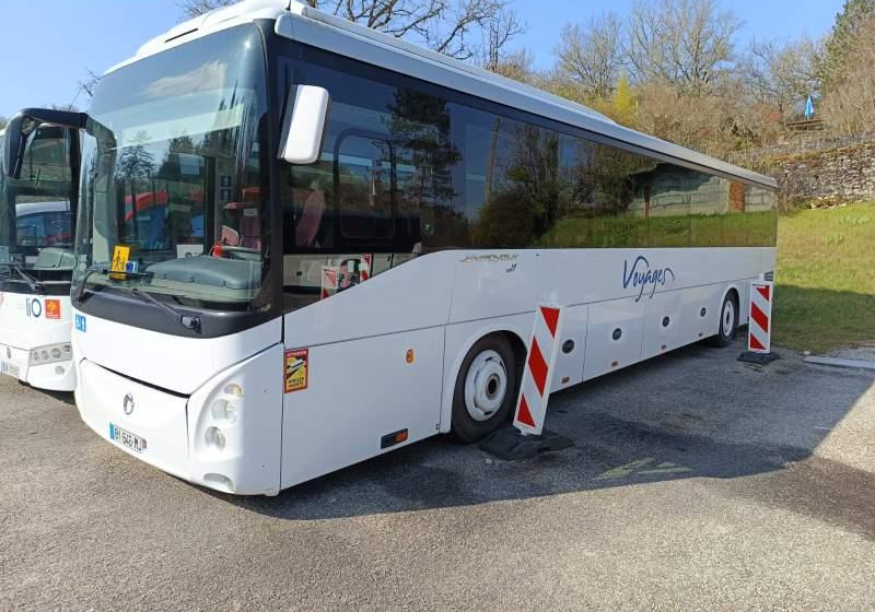 Irisbus EVADYS H / SPROWADZONY/ MANUAL / 272 000 KM - Autobus příměstský: obrázek 1 Irisbus EVADYS H / SPROWADZONY/ MANUAL / 272 000 KM - Autobus příměstský: obrázek 1