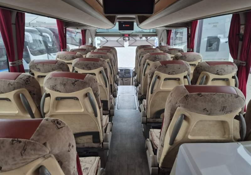 Turistický autobus Irisbus MAGELYS HD / SPROWADZONY / EURO 5 / AUTOMAT: obrázek 9 Turistický autobus Irisbus MAGELYS HD / SPROWADZONY / EURO 5 / AUTOMAT: obrázek 9