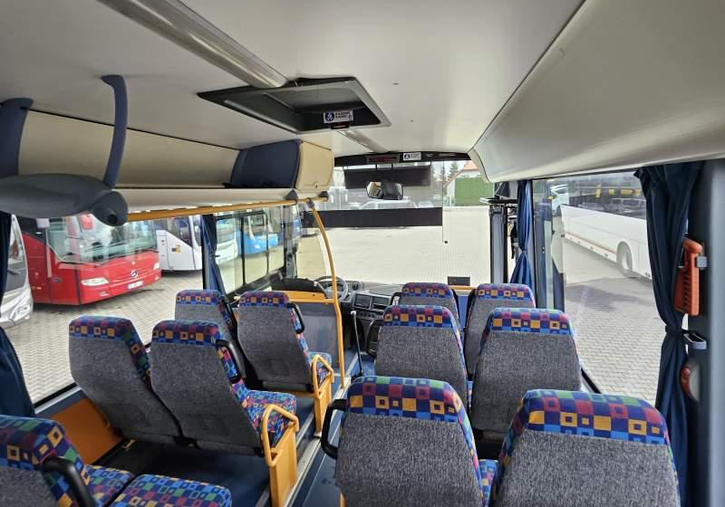 Irisbus RECREO / SPROWADZONE / MANUAL / WEBASTO - Autobus příměstský: obrázek 5 Irisbus RECREO / SPROWADZONE / MANUAL / WEBASTO - Autobus příměstský: obrázek 5