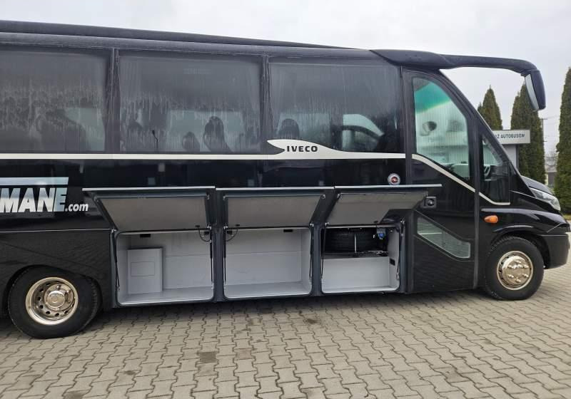 Turistický autobus Iveco 70C17 ERENER / SPROWADZONY / PANORAMA / USB: obrázek 12