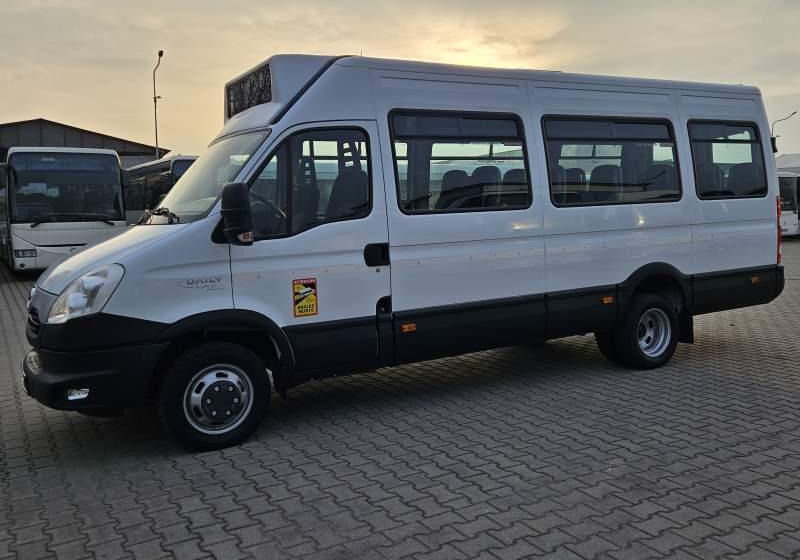 Minibus, Mikrobus Iveco A50C17 DAILY / SPROWADZONE / MANUAL / EEV: obrázek 8