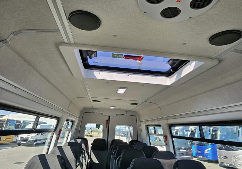 Iveco A60C15 / SPROWADZONE / EURO 6 / 25 000 KM - Minibus, Mikrobus: obrázek 3 Iveco A60C15 / SPROWADZONE / EURO 6 / 25 000 KM - Minibus, Mikrobus: obrázek 3