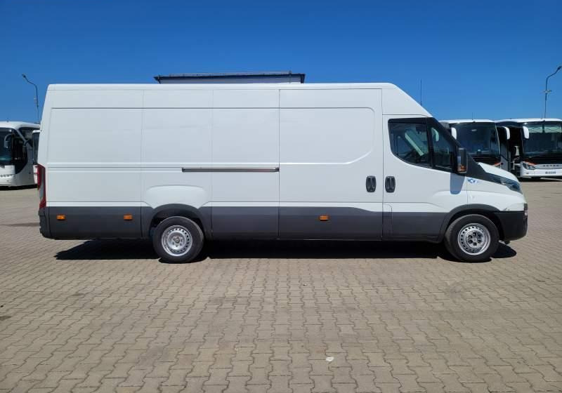 Iveco DAILY 35-140 / SPROWADZONY Z FRANCJI / TEMPOMAT - Furgon: obrázek 2 Iveco DAILY 35-140 / SPROWADZONY Z FRANCJI / TEMPOMAT - Furgon: obrázek 2