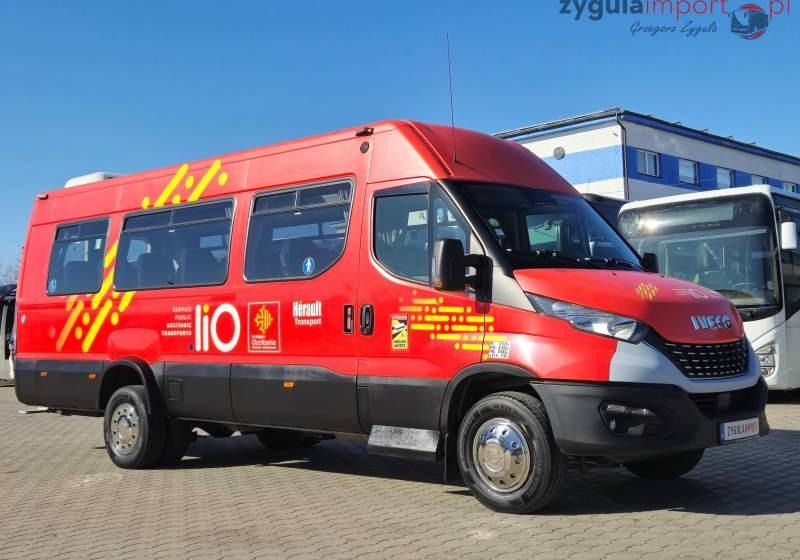 Iveco DAILY 65C18/SPROWADZONE/23 MIEJSCA/KLIM/WINDA - Minibus, Mikrobus: obrázek 1 Iveco DAILY 65C18/SPROWADZONE/23 MIEJSCA/KLIM/WINDA - Minibus, Mikrobus: obrázek 1
