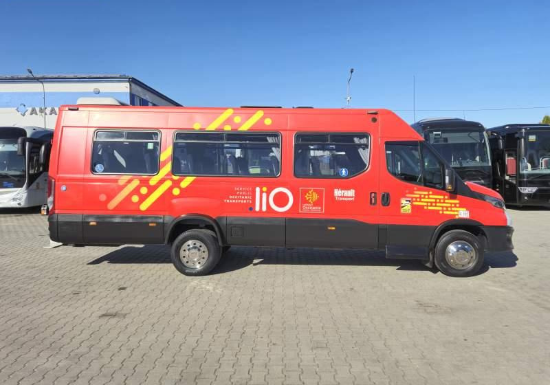 Iveco DAILY 65C18/SPROWADZONE/23 MIEJSCA/KLIM/WINDA - Minibus, Mikrobus: obrázek 5 Iveco DAILY 65C18/SPROWADZONE/23 MIEJSCA/KLIM/WINDA - Minibus, Mikrobus: obrázek 5