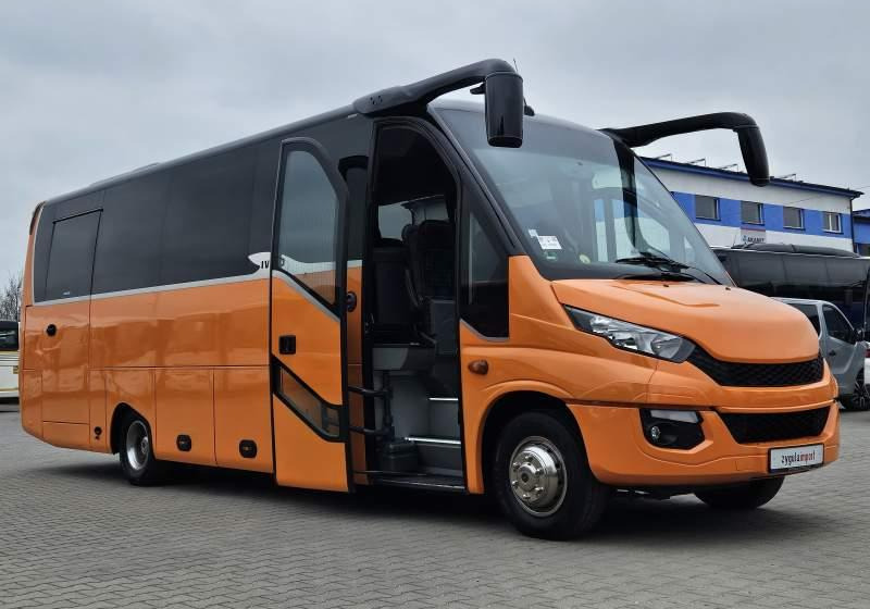 Iveco ERENER 70C18 / SPROWADZONE / 31 MIEJSC/ E6 - Minibus, Mikrobus: obrázek 2 Iveco ERENER 70C18 / SPROWADZONE / 31 MIEJSC/ E6 - Minibus, Mikrobus: obrázek 2