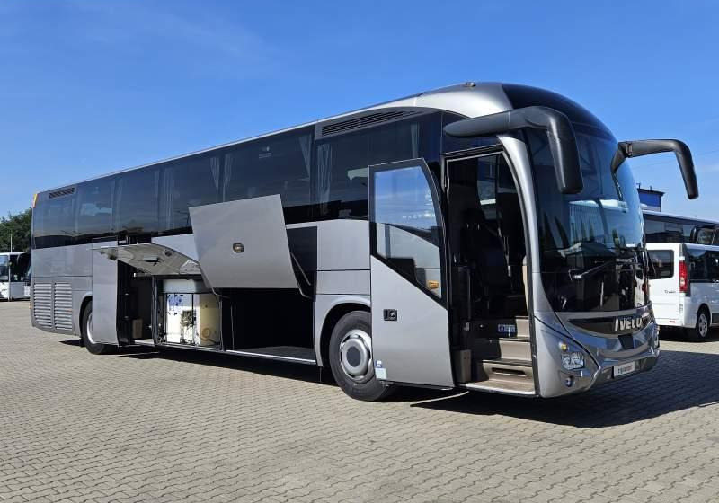 Iveco MAGELYS HD / SPROWADZONY/ MANUAL/ EURO 6 - Turistický autobus: obrázek 3 Iveco MAGELYS HD / SPROWADZONY/ MANUAL/ EURO 6 - Turistický autobus: obrázek 3
