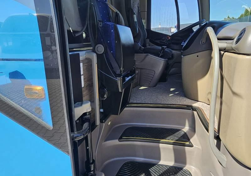 Iveco MAGELYS HD / SPROWADZONY / MANUAL / EURO 6 leasing Iveco MAGELYS HD / SPROWADZONY / MANUAL / EURO 6: obrázek 10