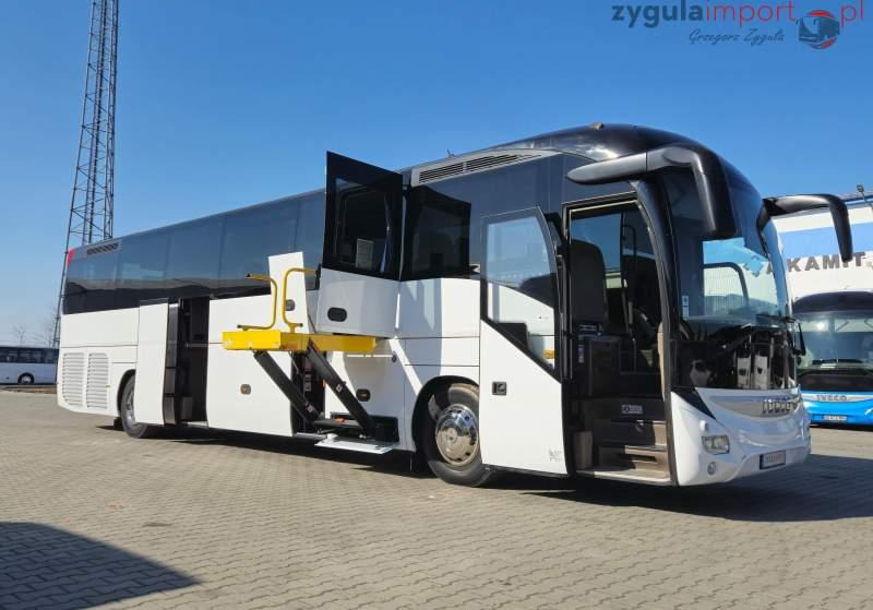 Iveco MAGELYS / SPROWADZONY / WINDA / EURO 6 - Turistický autobus: obrázek 1 Iveco MAGELYS / SPROWADZONY / WINDA / EURO 6 - Turistický autobus: obrázek 1