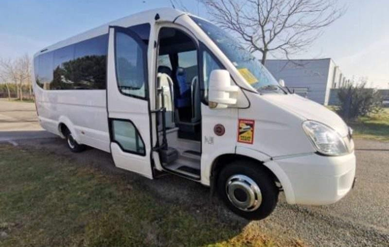 Iveco SUNSET / SPROWADZONE / 23 MIEJSCA / 170 000 KM - Turistický autobus: obrázek 1 Iveco SUNSET / SPROWADZONE / 23 MIEJSCA / 170 000 KM - Turistický autobus: obrázek 1