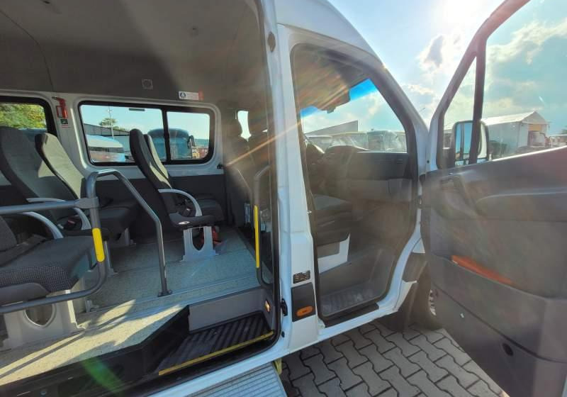 Mercedes-Benz 513 SPRINTER TRANSFER / SPROWADZONY/ MANUAL - Minibus, Mikrobus: obrázek 4 Mercedes-Benz 513 SPRINTER TRANSFER / SPROWADZONY/ MANUAL - Minibus, Mikrobus: obrázek 4