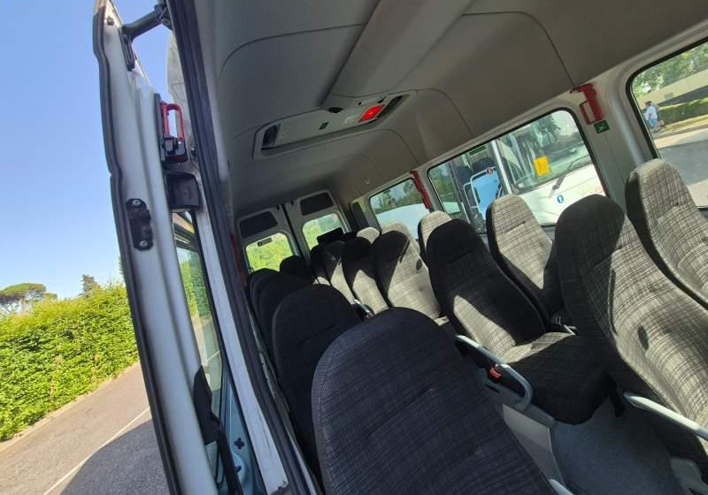 Mercedes-Benz SPRINTER 45 TRANSFER / 23 MIEJSCA/ KLIMA - Minibus, Mikrobus: obrázek 4 Mercedes-Benz SPRINTER 45 TRANSFER / 23 MIEJSCA/ KLIMA - Minibus, Mikrobus: obrázek 4