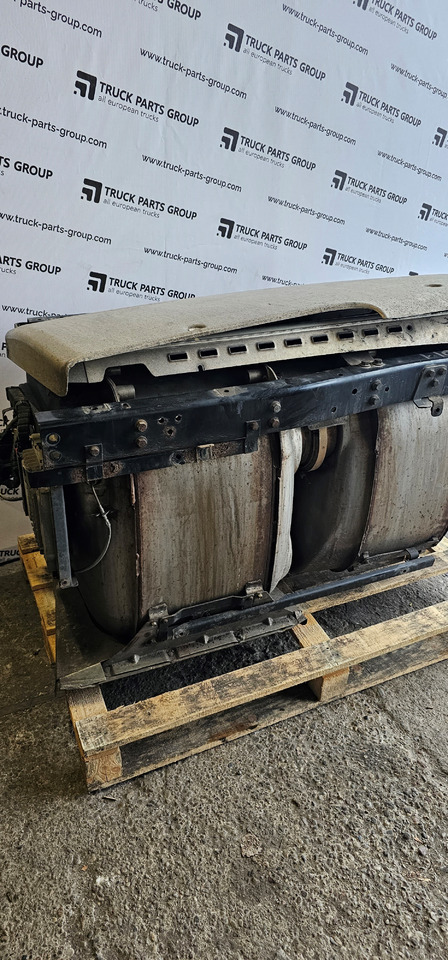 DAF DAF 106 XF, CF, EURO6, EURO 6 emission, catalyst, catalysator, exhaust system, silencer 1714742, 2481272, 2038420, 2188242, 1933421, 1714742, 2481272, 2038420, 2188242, 1933421, 2134913, 1708567,19720 - Katalyzátor výfukových plynů pro Nákladní auto: obrázek 1 DAF DAF 106 XF, CF, EURO6, EURO 6 emission, catalyst, catalysator, exhaust system, silencer 1714742, 2481272, 2038420, 2188242, 1933421, 1714742, 2481272, 2038420, 2188242, 1933421, 2134913, 1708567,19720 - Katalyzátor výfukových plynů pro Nákladní auto: obrázek 1
