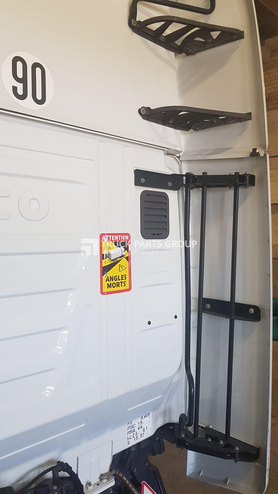 IVECO IVECO STRALIS EURO6 emission HI-WAY cab aerodynamic spoilers, air deflectors, full set. left + right + top roof 5801775188, 5801679706, 5801672864, 5801671525, 5801679762, 504153462, 5801775205, 50415 - Aerodynamika/ Spoilery pro Nákladní auto: obrázek 3 IVECO IVECO STRALIS EURO6 emission HI-WAY cab aerodynamic spoilers, air deflectors, full set. left + right + top roof 5801775188, 5801679706, 5801672864, 5801671525, 5801679762, 504153462, 5801775205, 50415 - Aerodynamika/ Spoilery pro Nákladní auto: obrázek 3