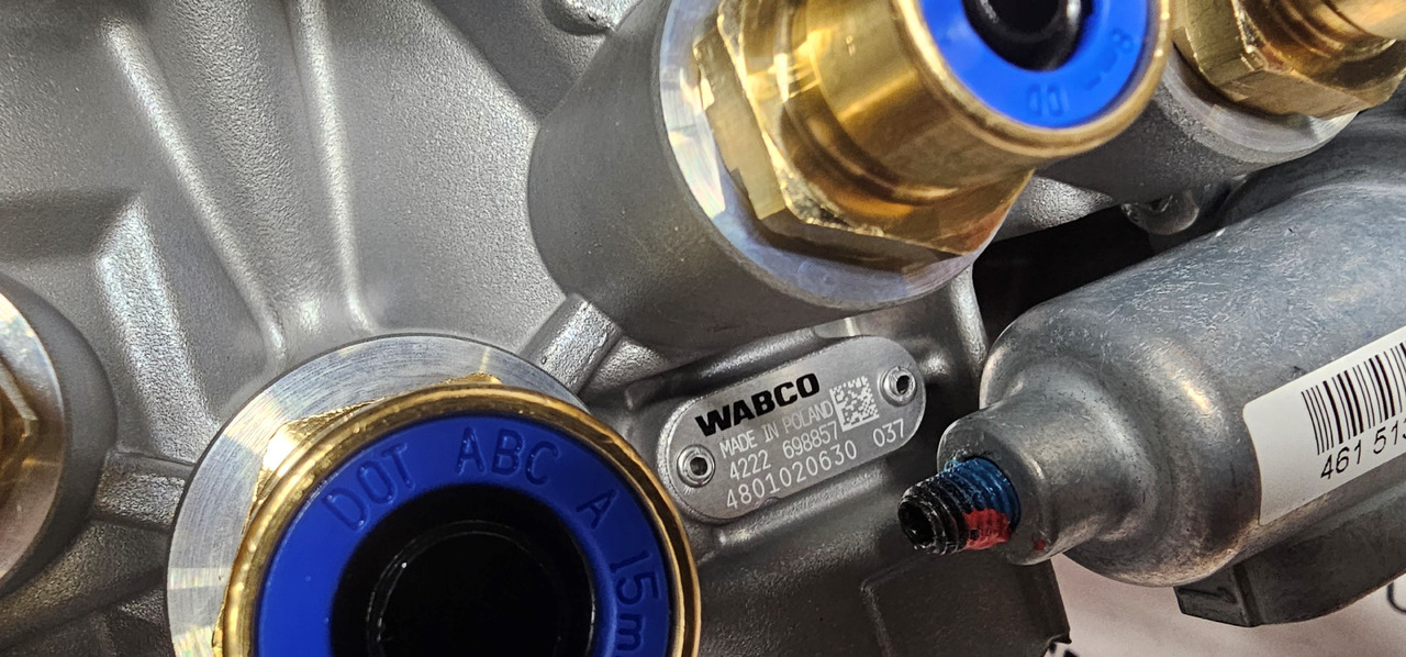 Mercedes-Benz SCHMITZ, WABCO, KRONE, TEBS2, TEBS-E2, TEB, 4615130000, 4801020630, 4615130030, 4615130020, 309200, K019312V06, 4461220700, 4801020660, 4615130030, 4615130020, 309200, K019312V06, 446122 - Brzdový ventil: obrázek 2 Mercedes-Benz SCHMITZ, WABCO, KRONE, TEBS2, TEBS-E2, TEB, 4615130000, 4801020630, 4615130030, 4615130020, 309200, K019312V06, 4461220700, 4801020660, 4615130030, 4615130020, 309200, K019312V06, 446122 - Brzdový ventil: obrázek 2