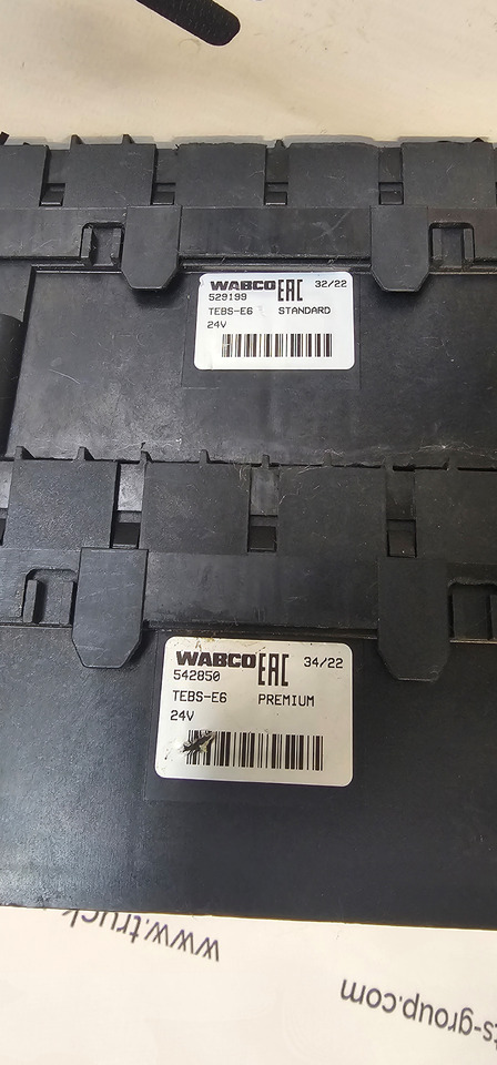 Mercedes MERCEDES, MAN, VOLVO, DAF, SCANIA EURO6 trailers TEBS PREMIUM, STANDARD pressure brake modulators by WABCO, SCHMITZ, WABCO, KRONE, CARGOBUL TEBS2, TEBS-E2, 4801020300, 4801020310, 4801020330, 48010203 - Brzdový ventil pro Nákladní auto: obrázek 4 Mercedes MERCEDES, MAN, VOLVO, DAF, SCANIA EURO6 trailers TEBS PREMIUM, STANDARD pressure brake modulators by WABCO, SCHMITZ, WABCO, KRONE, CARGOBUL TEBS2, TEBS-E2, 4801020300, 4801020310, 4801020330, 48010203 - Brzdový ventil pro Nákladní auto: obrázek 4