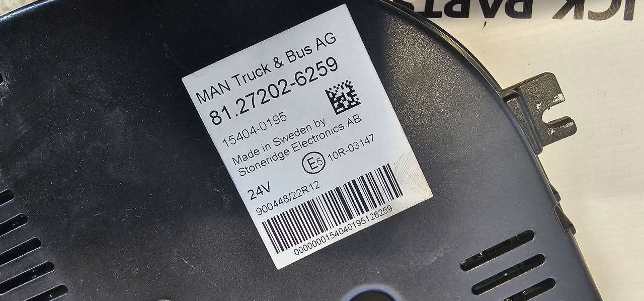 MAN MAN TGX / TGS EURO6 instrument panel, dashboard, information panel, instrument cluster 81272026265, 81258077136, 81272026268, 81258077149, 81258077142, 81272026252, 81272026254, 81258077138, 812720262 - Náhradní díly: obrázek 3 MAN MAN TGX / TGS EURO6 instrument panel, dashboard, information panel, instrument cluster 81272026265, 81258077136, 81272026268, 81258077149, 81258077142, 81272026252, 81272026254, 81258077138, 812720262 - Náhradní díly: obrázek 3