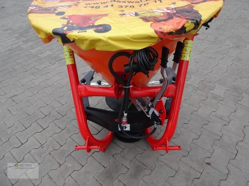 Dexwal 300H Salzstreuer Streuer Traktor Winter hydraulische Öffnung - Sypač písku/ Soli pro Traktor: obrázek 2 Dexwal 300H Salzstreuer Streuer Traktor Winter hydraulische Öffnung - Sypač písku/ Soli pro Traktor: obrázek 2