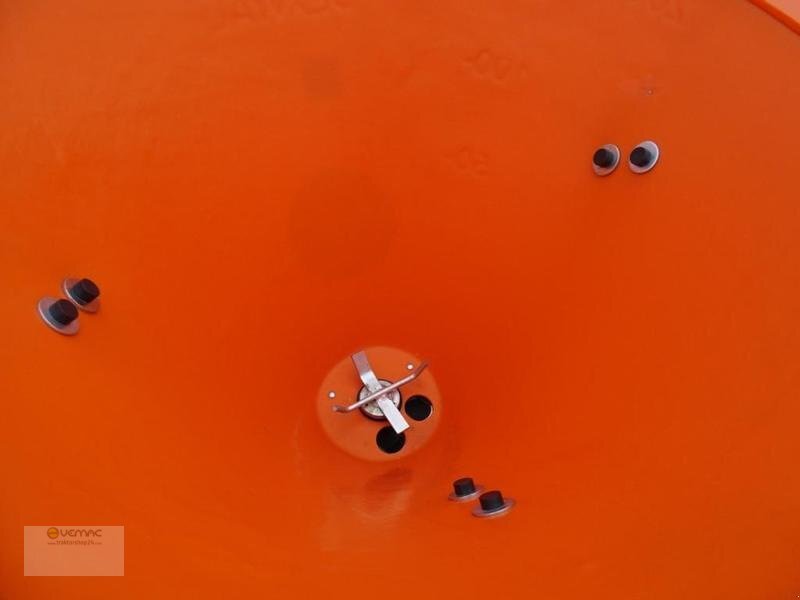 Dexwal 300H Salzstreuer Streuer Traktor Winter hydraulische Öffnung - Sypač písku/ Soli pro Traktor: obrázek 3 Dexwal 300H Salzstreuer Streuer Traktor Winter hydraulische Öffnung - Sypač písku/ Soli pro Traktor: obrázek 3