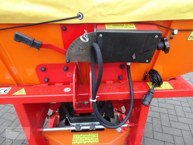 Dexwal PK1200 850L Streuer Salzstreuer Düngerstreuer Winterdienst - Sypač písku/ Soli: obrázek 2 Dexwal PK1200 850L Streuer Salzstreuer Düngerstreuer Winterdienst - Sypač písku/ Soli: obrázek 2