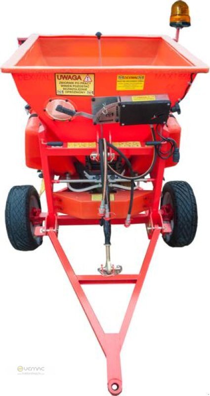 Dexwal PSK550 Streuer Salzstreuer Sand Sole Winterdienst Anhänger NEU - Sypač písku/ Soli: obrázek 3 Dexwal PSK550 Streuer Salzstreuer Sand Sole Winterdienst Anhänger NEU - Sypač písku/ Soli: obrázek 3