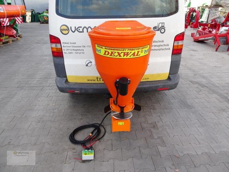 Dexwal Salt Drog 100 Liter Streuer ATV Radlader PKW Elektro NEU - Sypač písku/ Soli: obrázek 2 Dexwal Salt Drog 100 Liter Streuer ATV Radlader PKW Elektro NEU - Sypač písku/ Soli: obrázek 2