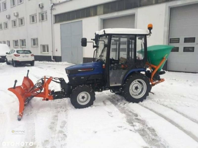 Farmtrac Farmtrac 26 26PS Winterdienst Traktor Schneeschild Streuer NEU - Komunální traktor: obrázek 1 Farmtrac Farmtrac 26 26PS Winterdienst Traktor Schneeschild Streuer NEU - Komunální traktor: obrázek 1
