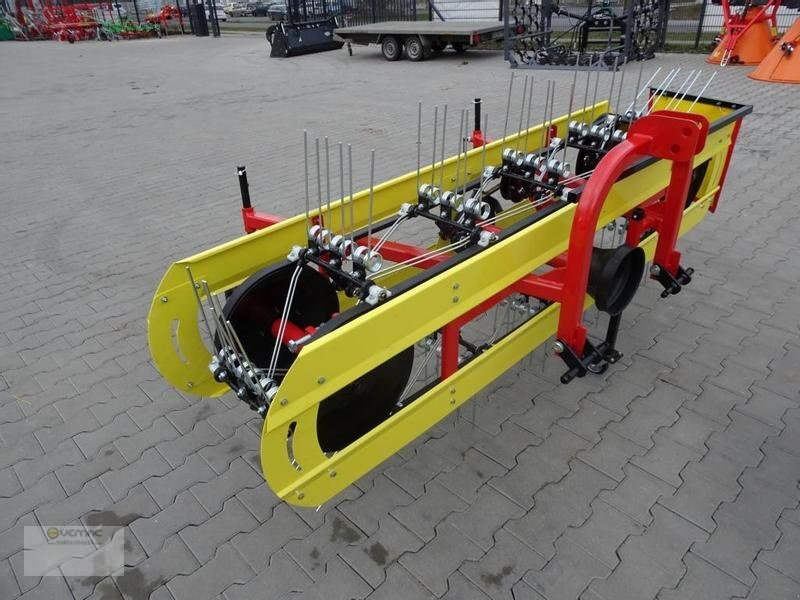 Vemac Heuwender 210-250cm Bandheuwender Schwader Wender NEU - Obraceč/ Shrnovač: obrázek 4 Vemac Heuwender 210-250cm Bandheuwender Schwader Wender NEU - Obraceč/ Shrnovač: obrázek 4