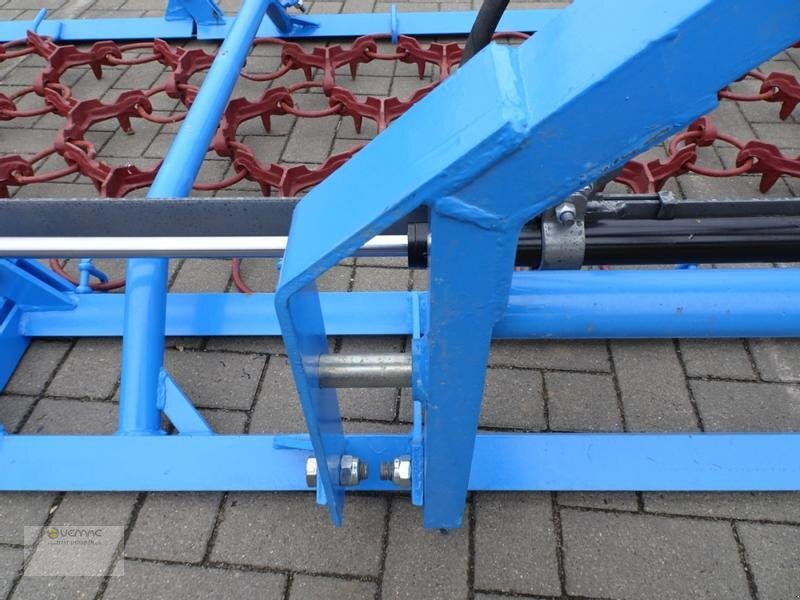 Nový Luční brány Vemac Wiesenschleppe Schleppe Egge 4m 4-reihig hydraulisch NEU: obrázek 13 Nový Luční brány Vemac Wiesenschleppe Schleppe Egge 4m 4-reihig hydraulisch NEU: obrázek 13