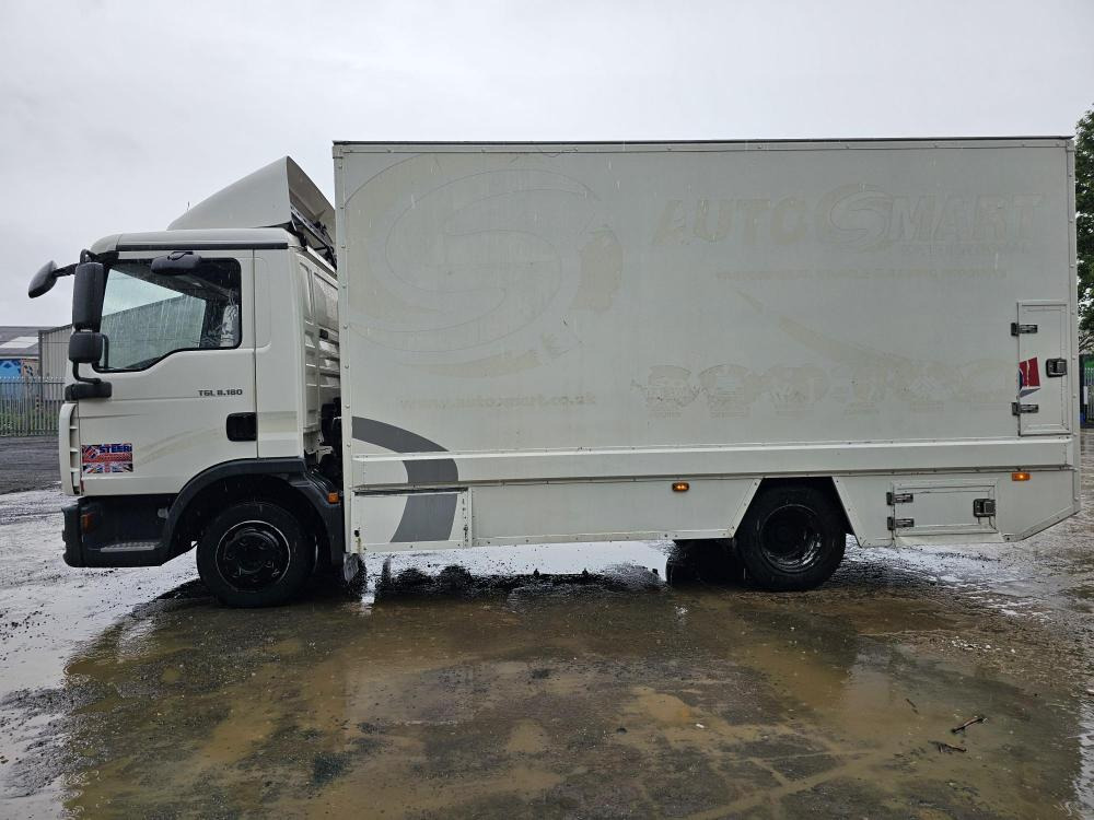 Man tgl Tgl8180 - Skříňový nákladní auto: obrázek 2 Man tgl Tgl8180 - Skříňový nákladní auto: obrázek 2