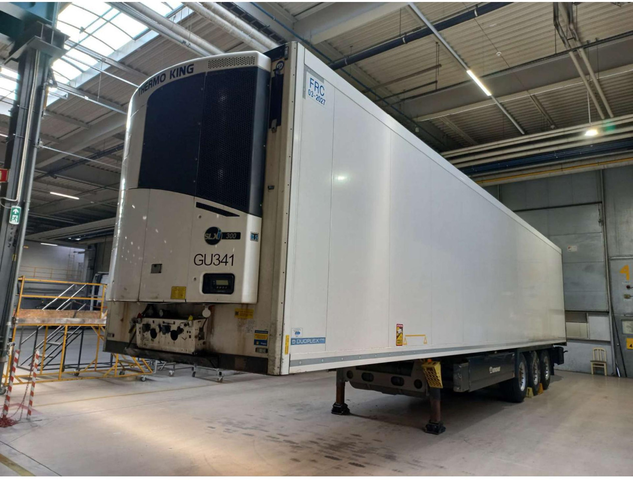 2018 Krone Double Deck Cool Liner FP 45 ThermoKing SLXi 300 - Chladírenský návěs: obrázek 4 2018 Krone Double Deck Cool Liner FP 45 ThermoKing SLXi 300 - Chladírenský návěs: obrázek 4