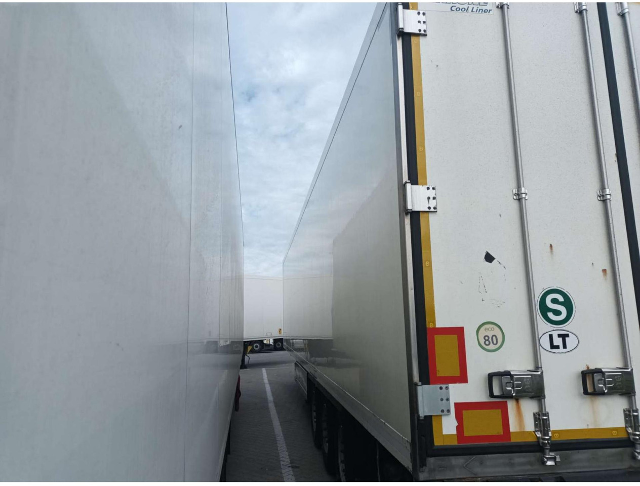 2018 Krone Double Deck Cool Liner FP 45 ThermoKing SLXi 300 - Chladírenský návěs: obrázek 4 2018 Krone Double Deck Cool Liner FP 45 ThermoKing SLXi 300 - Chladírenský návěs: obrázek 4
