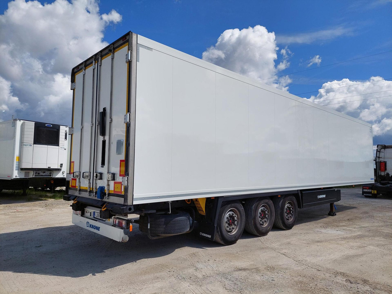 2018 Krone SDR Double Deck Cool Liner FP60 ThermoKing SLXi 300 Lifting Axle - Chladírenský návěs: obrázek 3 2018 Krone SDR Double Deck Cool Liner FP60 ThermoKing SLXi 300 Lifting Axle - Chladírenský návěs: obrázek 3